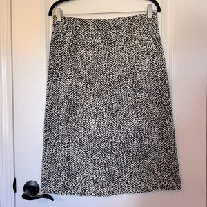 Lands' End Black and White Pencil Knit Skirt Size 10